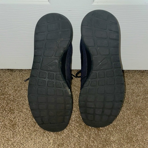 Nike Roshe - Picture 5 of 5
